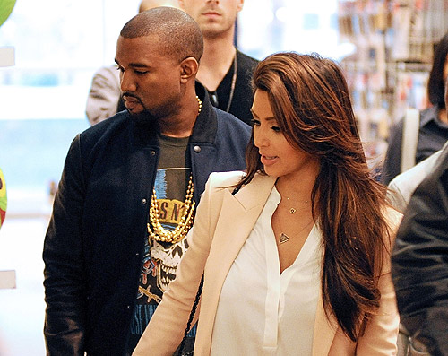 Kim Kardasian Pregnant By Kanye West